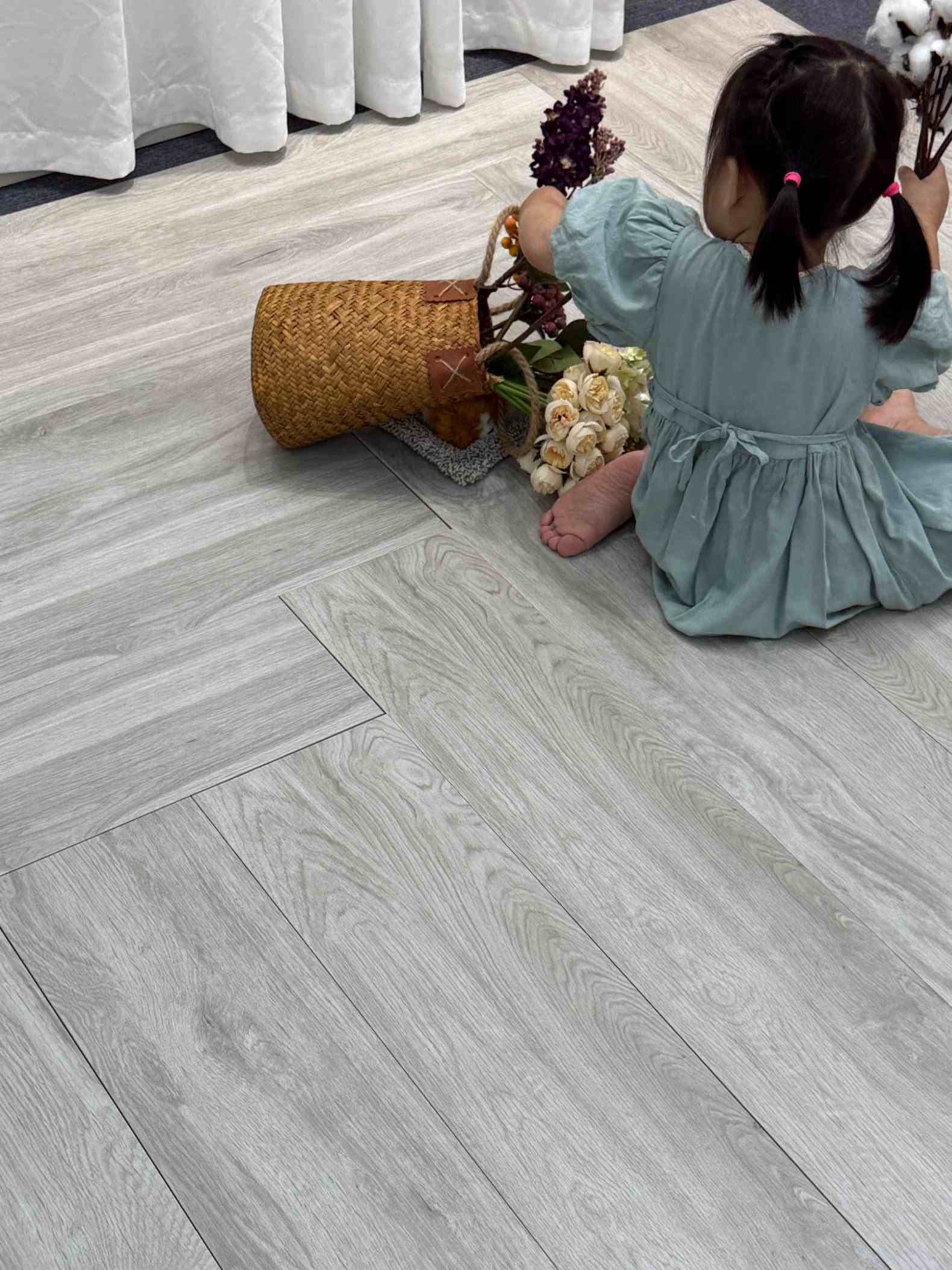 foshan_matt_wooden_tiles_200x1200mm.jpg