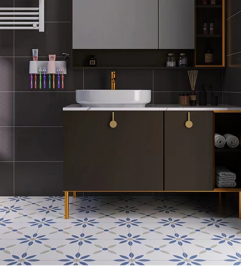 small_pattern_tile_washing_room_wall_flower_ceramics_(1).png